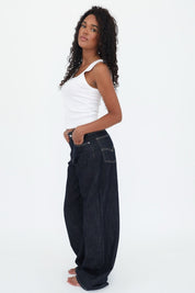 Jeans de "pierna ancha" azul oscuro alto