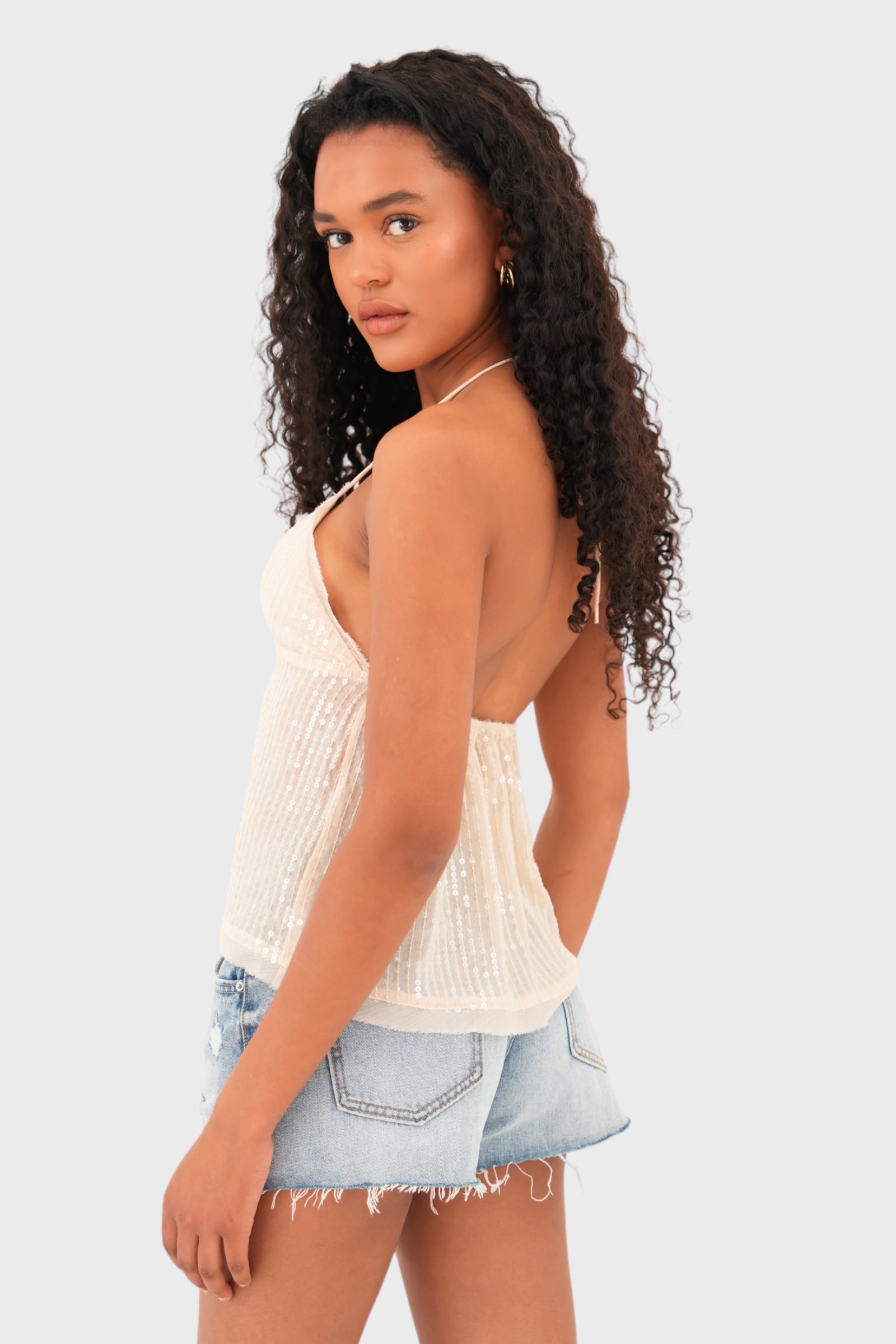 Beige de "hora dorada"