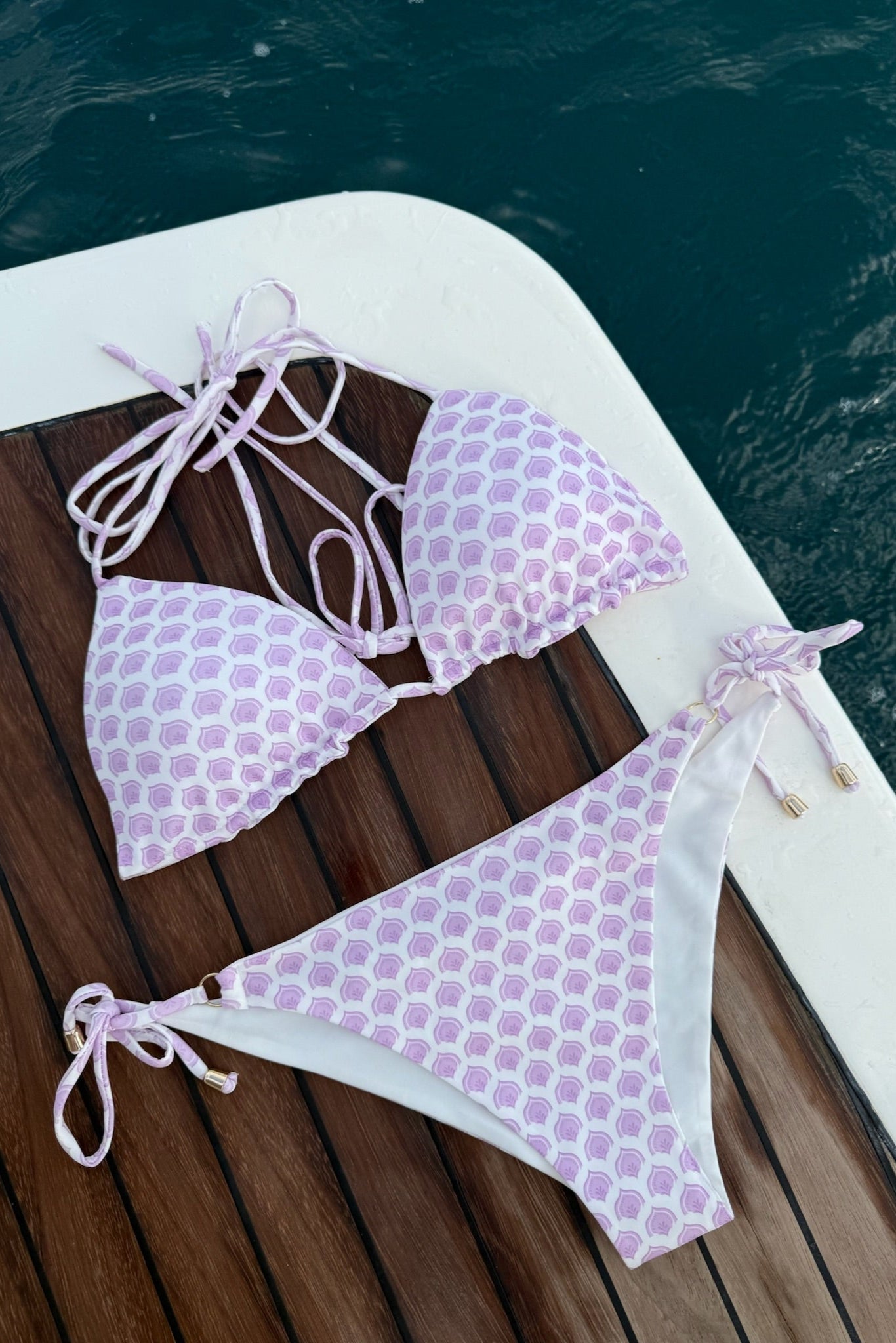 "Sunny" bikini topp lilla