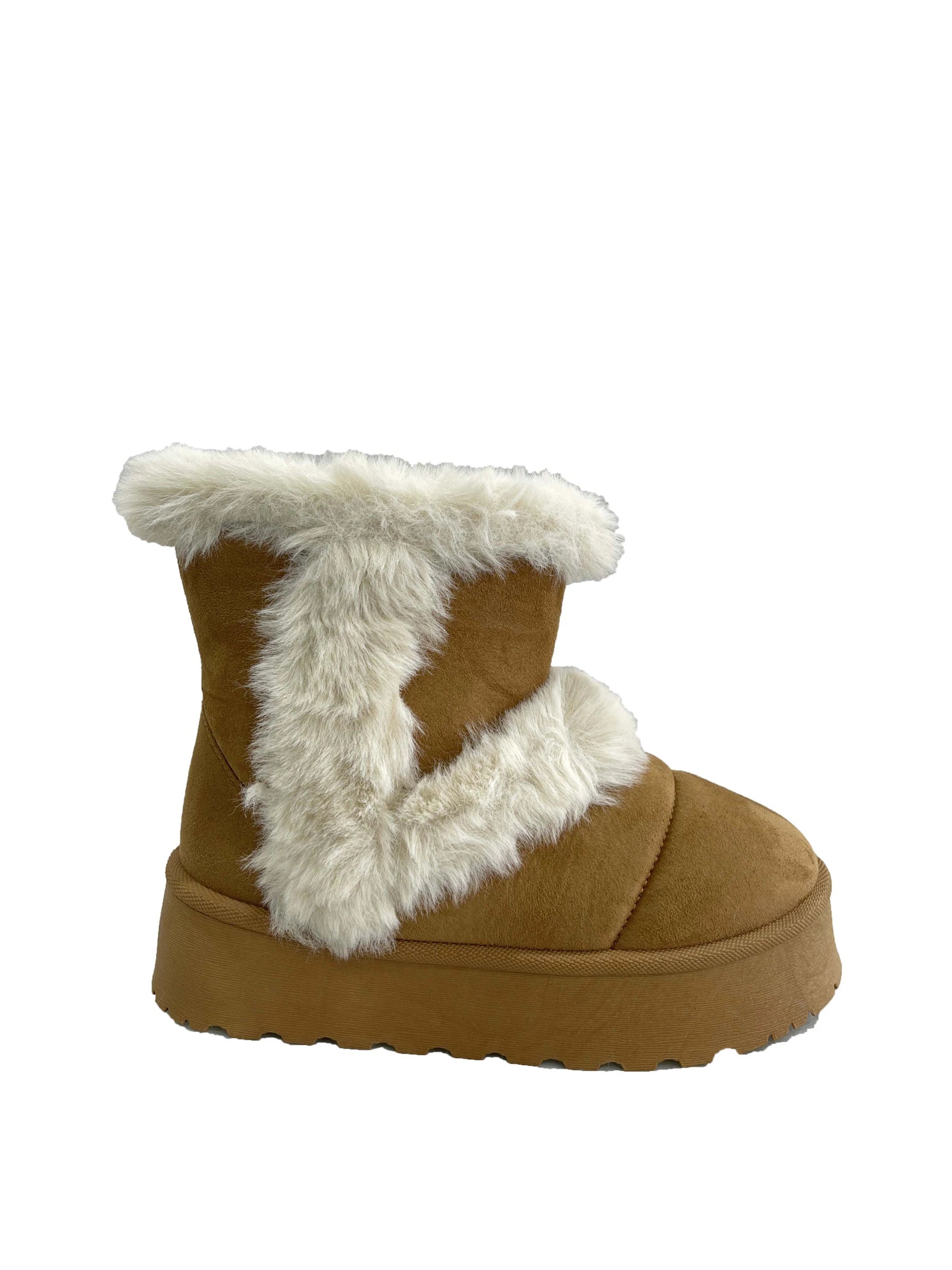 Botas peludas camel Meet Me There