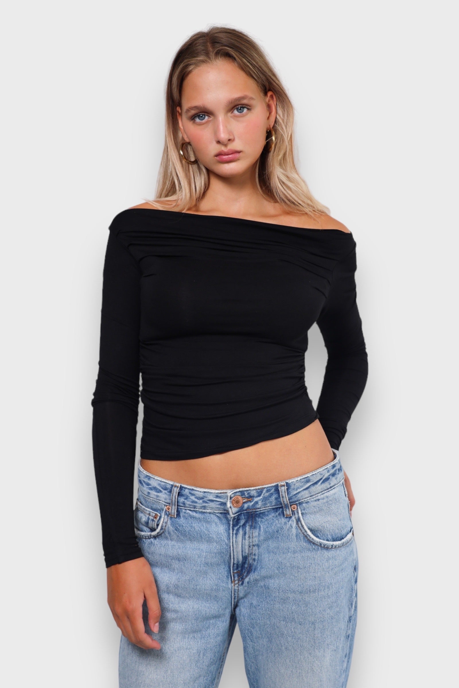 "Rose" top black