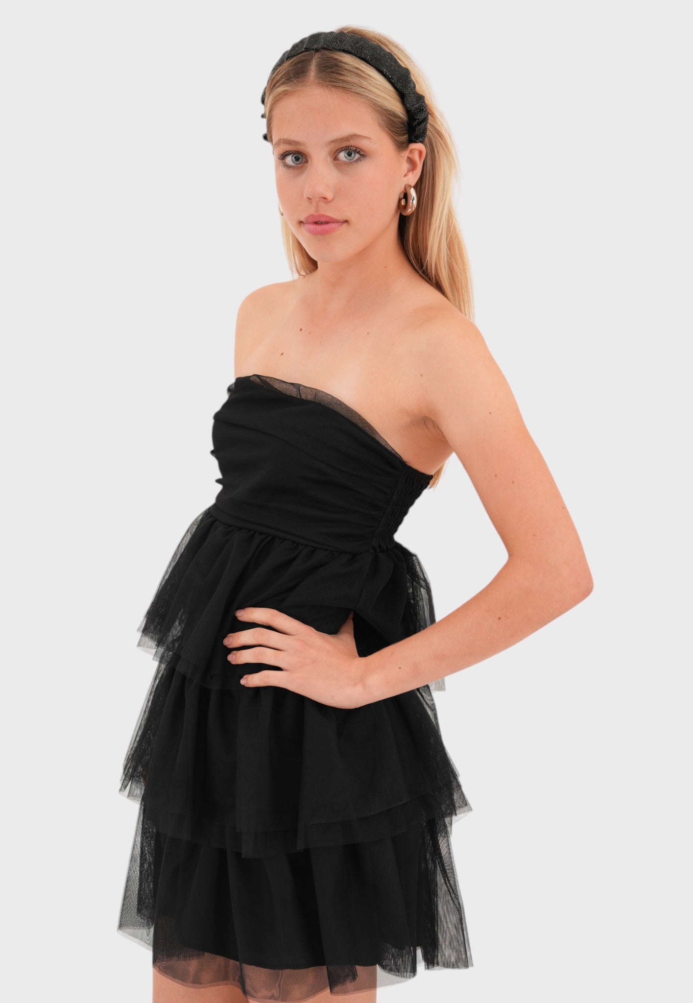 "Flowy" dress black