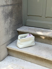 "Bonnie" clutch off white