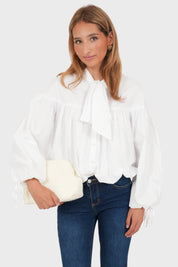 "Bonnie" clutch off white