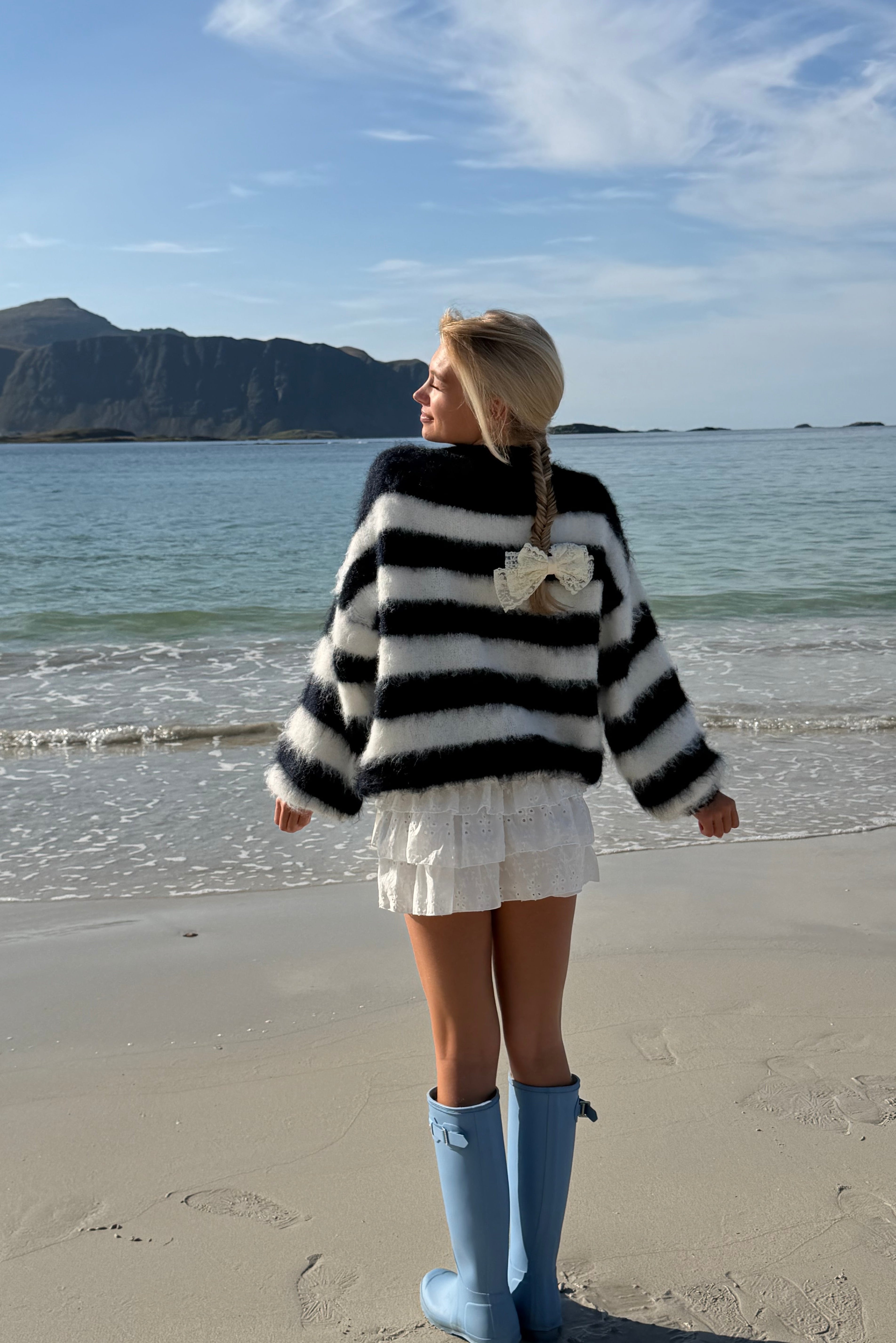 “Annabelle” sweater striped navy