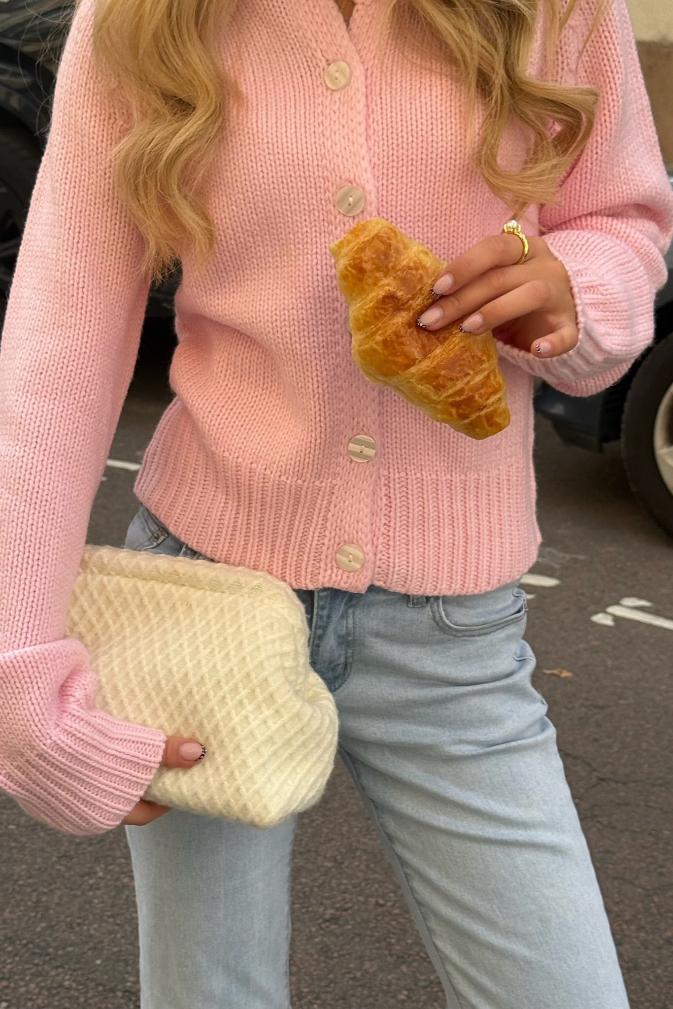 "Bonnie" clutch off white