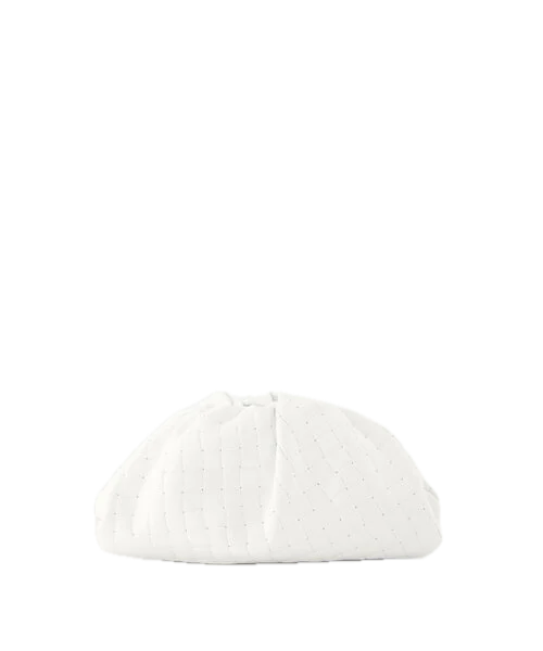 Achtergrondvanpamela-woven-grain-clutch-wit-d01-goudkleurigverwijderd.png