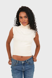 "Casual" top white