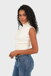 "Casual" top white