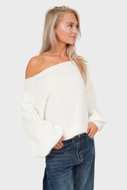 "Emmie" sweater white