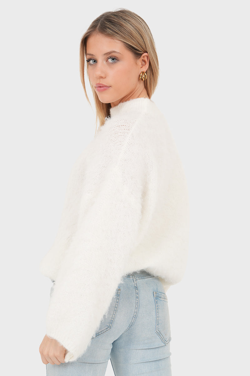 "Ame" sweater white (PRE ORDER)