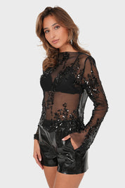 “Sara” top black