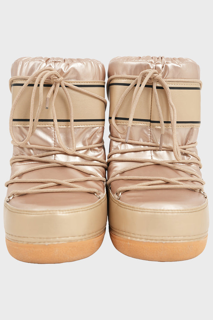 "Snowy" boots gold (PRE ORDER)