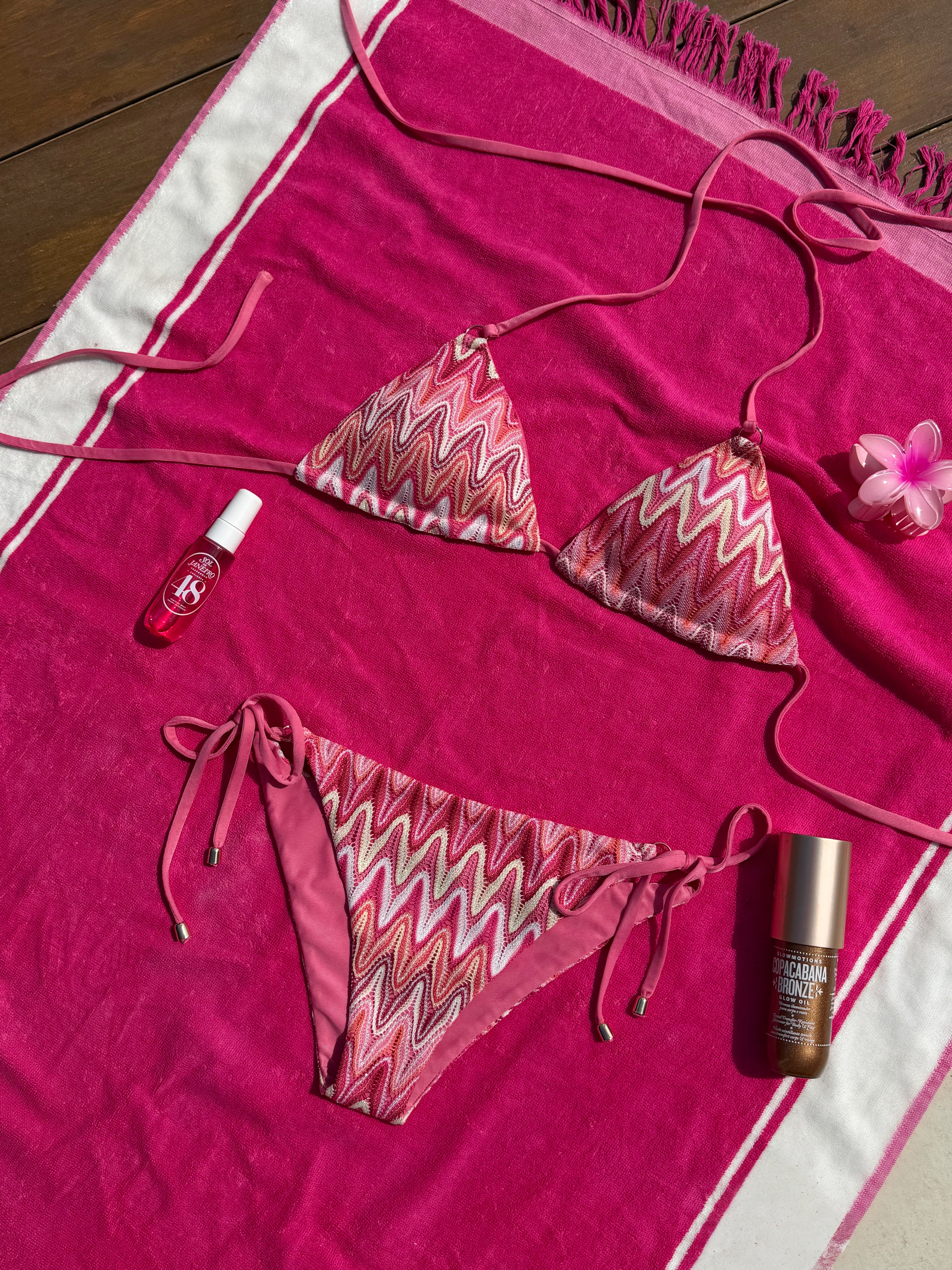 "Fiore" pink bikini top