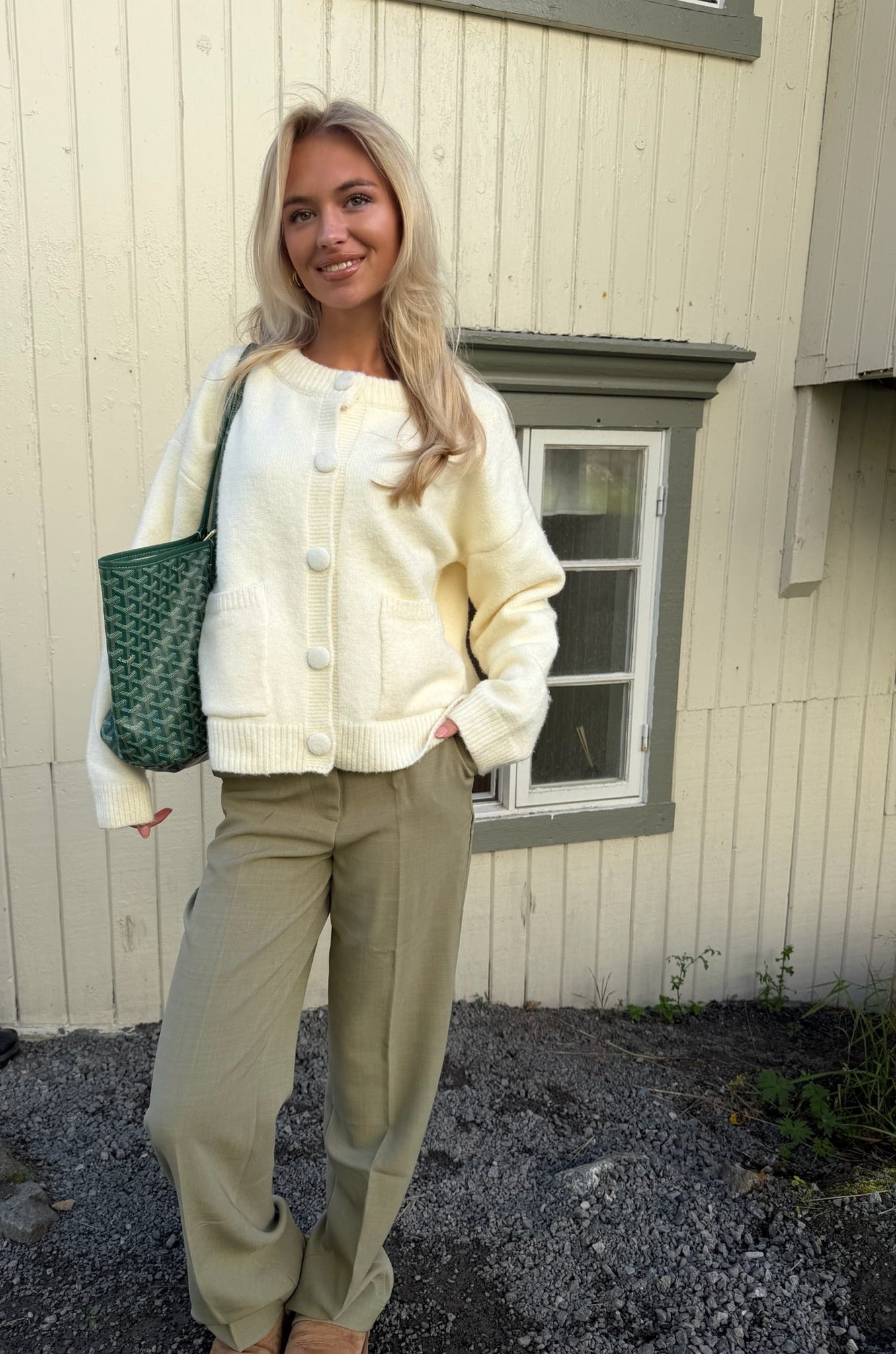 "Bailey” pants green