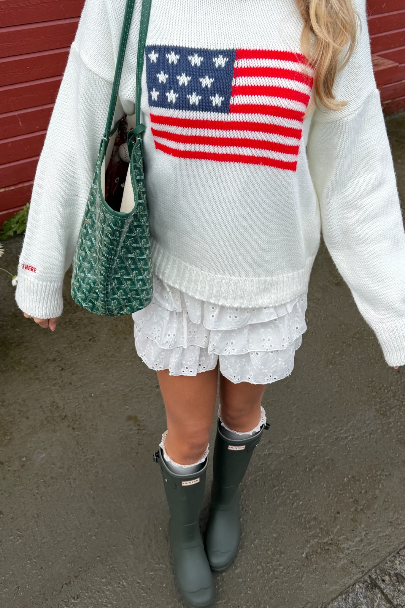 "USA” flag sweater white