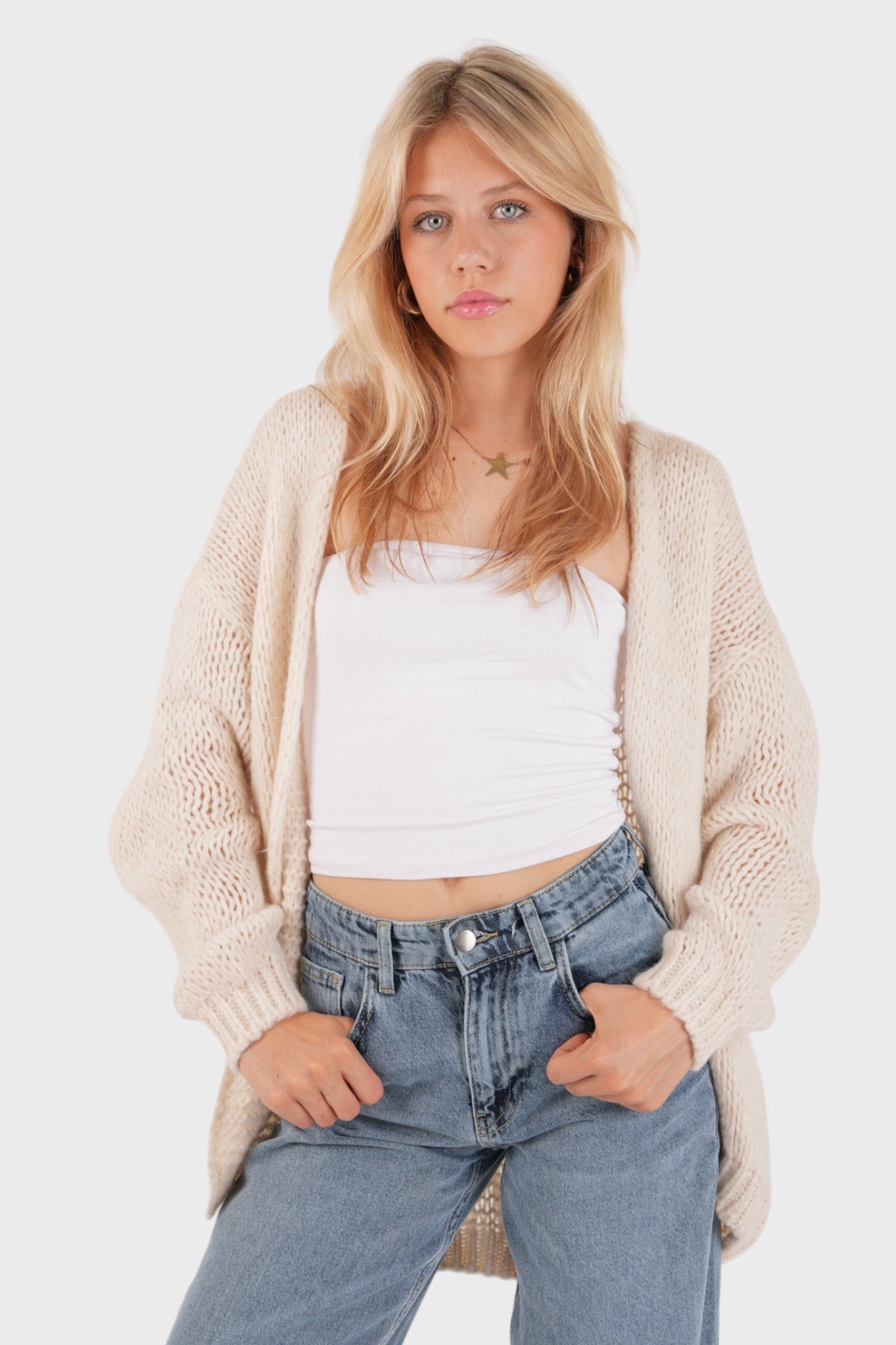 "Keep me warm" cardigan beige