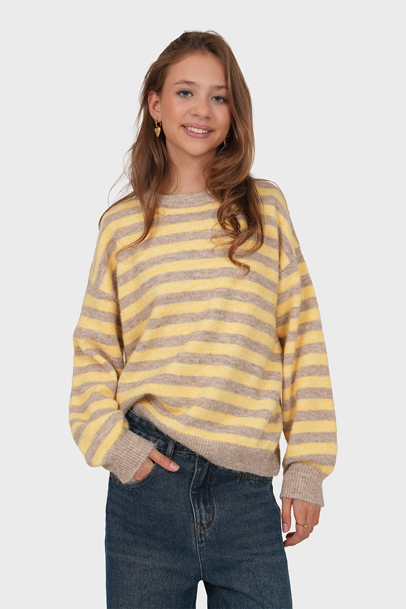 "Cato” sweater striped yellow