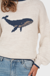 "Whale” sweater beige