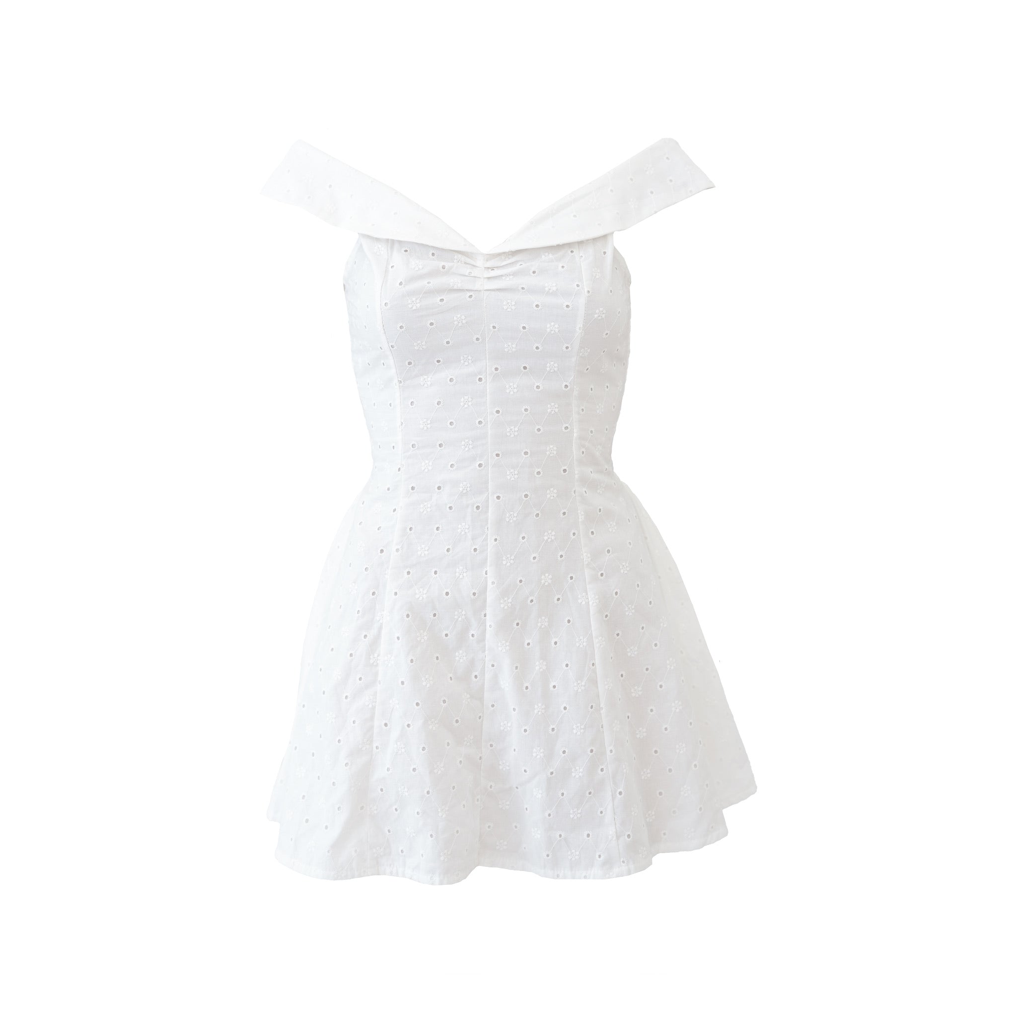 white_dress_off_shoulder_2.jpg