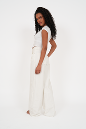 "Wide" leg jeans white tall